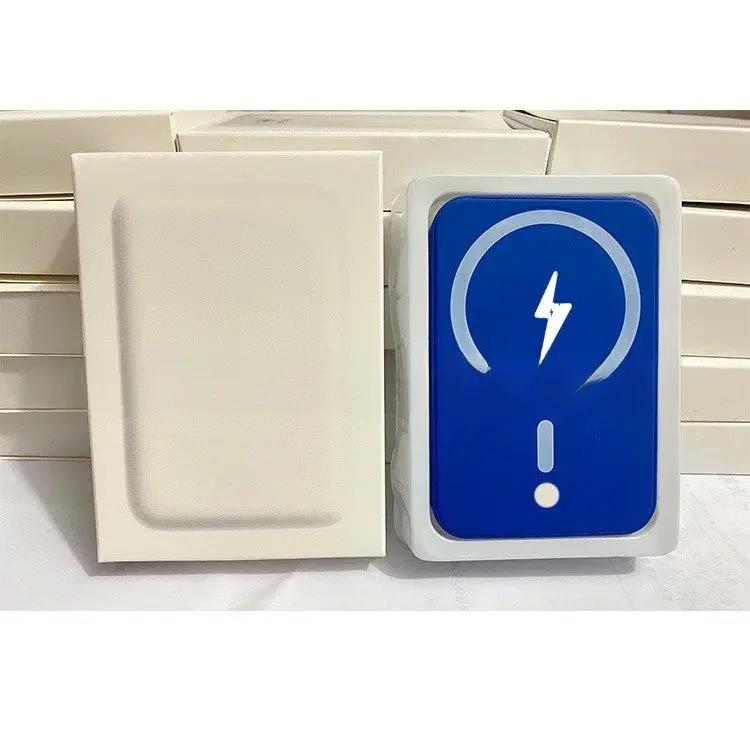 Mini Magnetic Wireless Power Bank Top Shelf Find