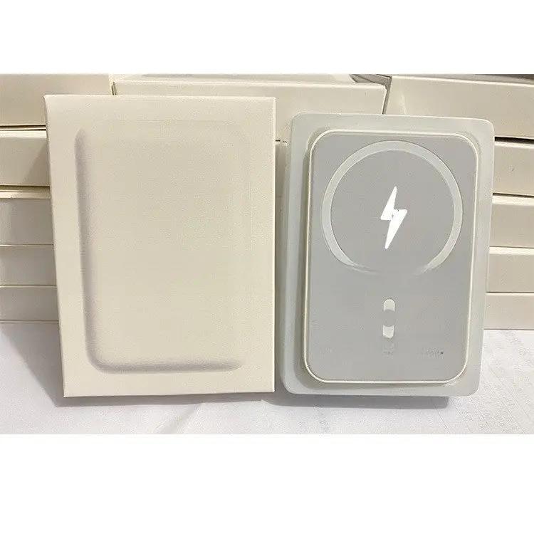 Mini Magnetic Wireless Power Bank Top Shelf Find