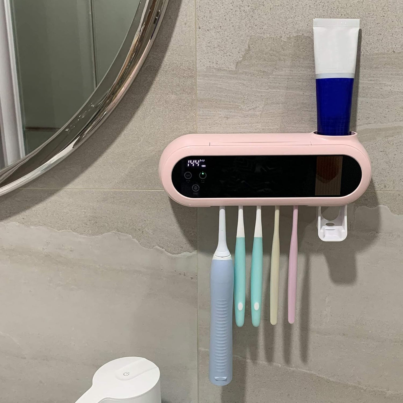 Toothbrush Holder 5 Slots with Cover, Wall Mounted Toothbrush Rack Cleaning Function, Bathroom Space Saving Toothbrush Organizer with Toothpaste Squeezer (Pink)